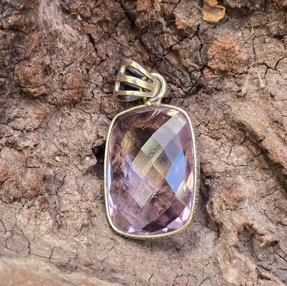 Faceted Amethyst and 925 Pendant - Picture 1 of 4